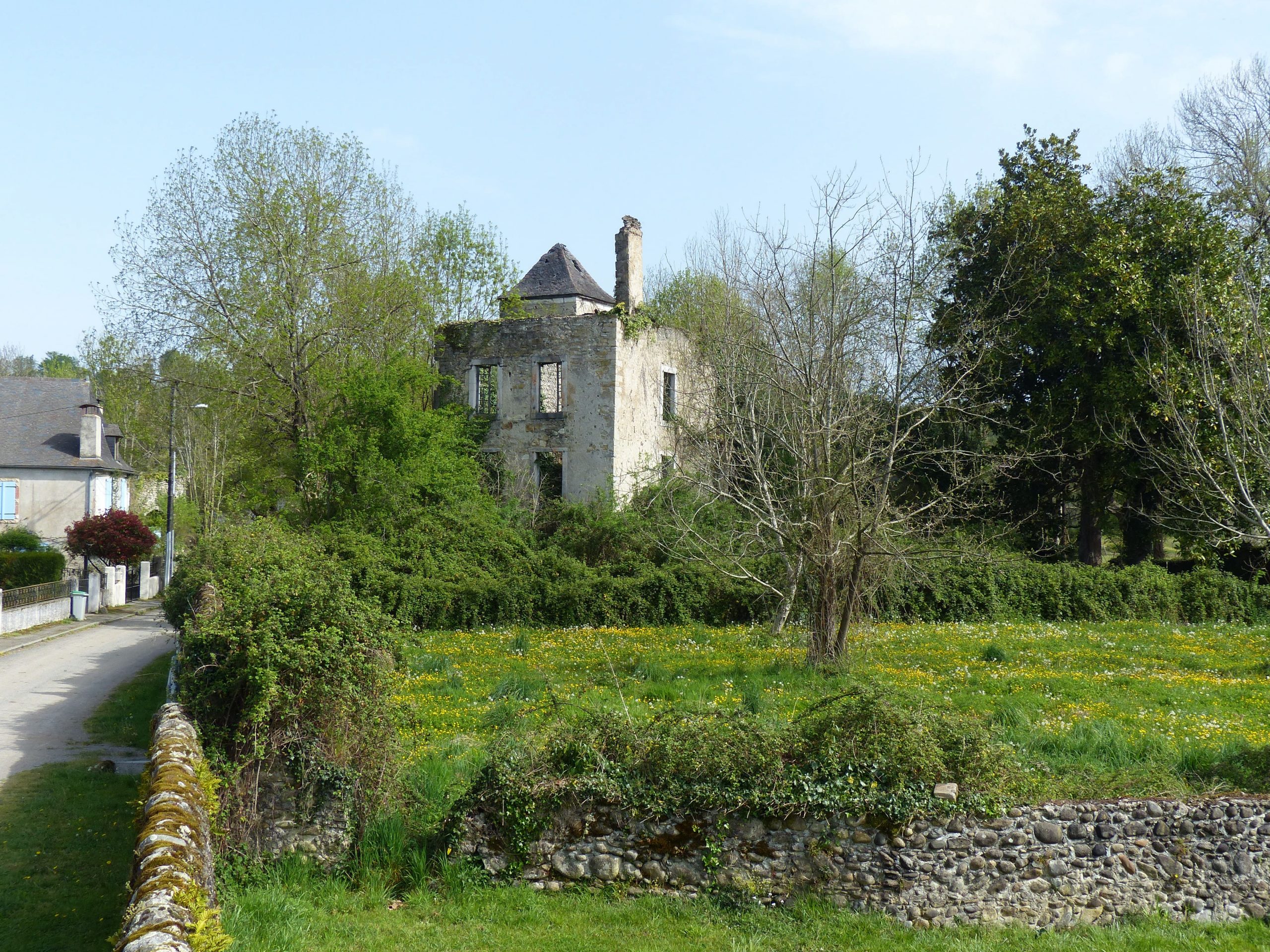 Ruines du Château Bazerques